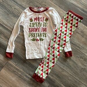Nap Chat Christmas pajamas- size 5T